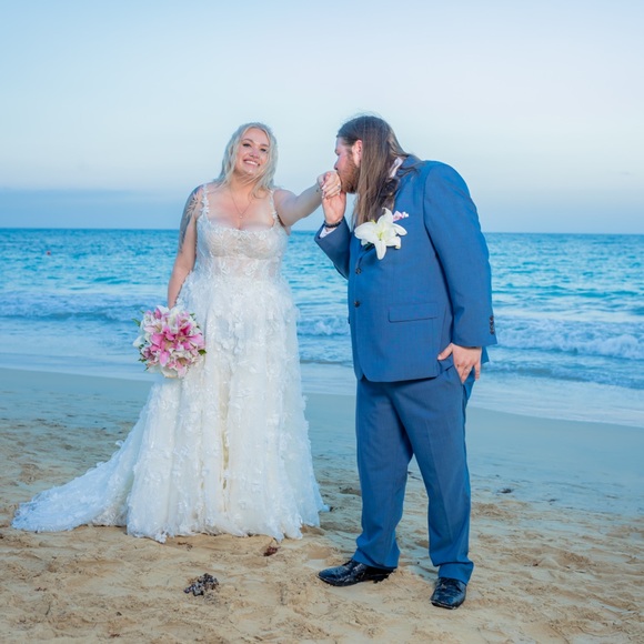 Galia Lahav custom Fabiana wedding dress in perfect condition - Picture 7 of 8